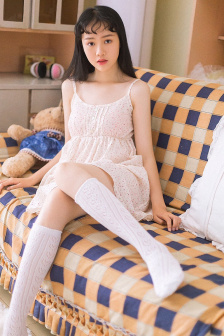 图书馆的女朋友免费观看